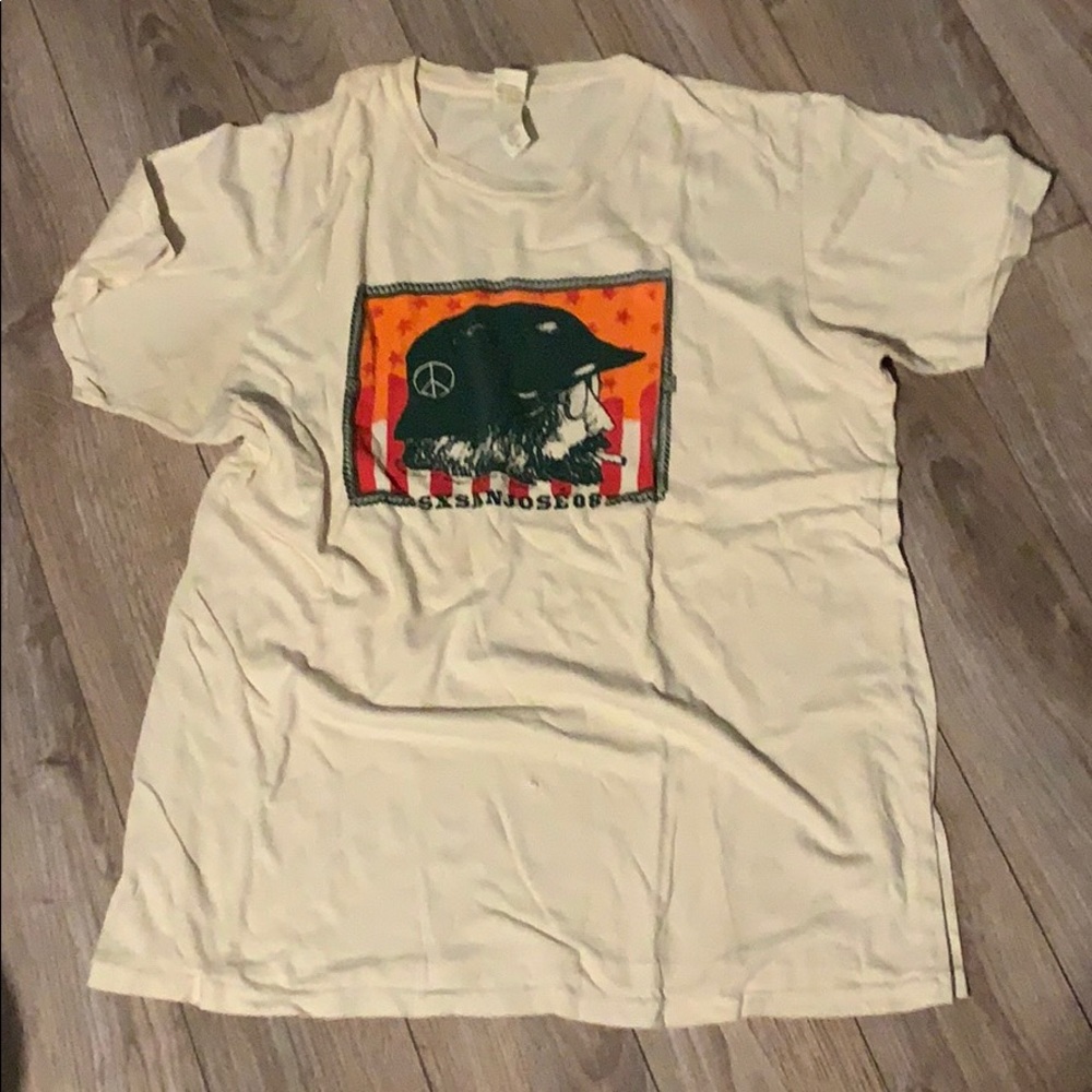Men’s T-shirt